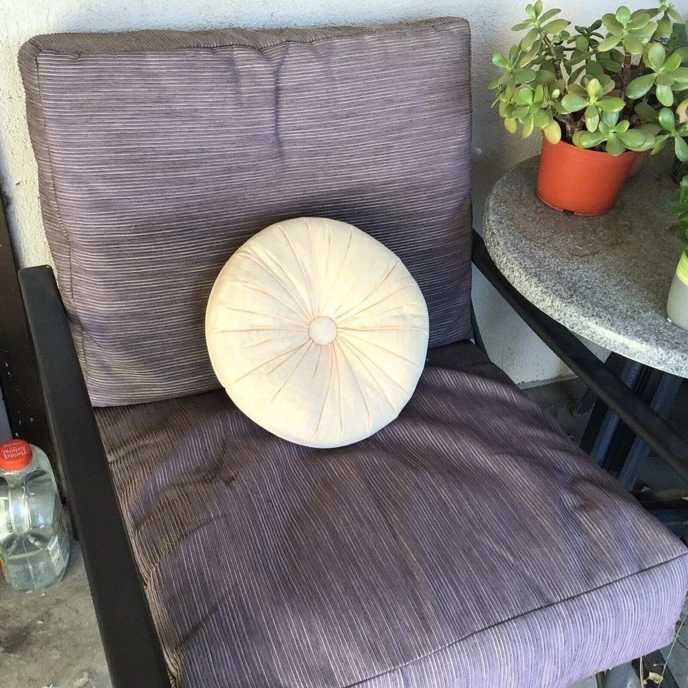 Vintage Tufted Throw Pillow 12